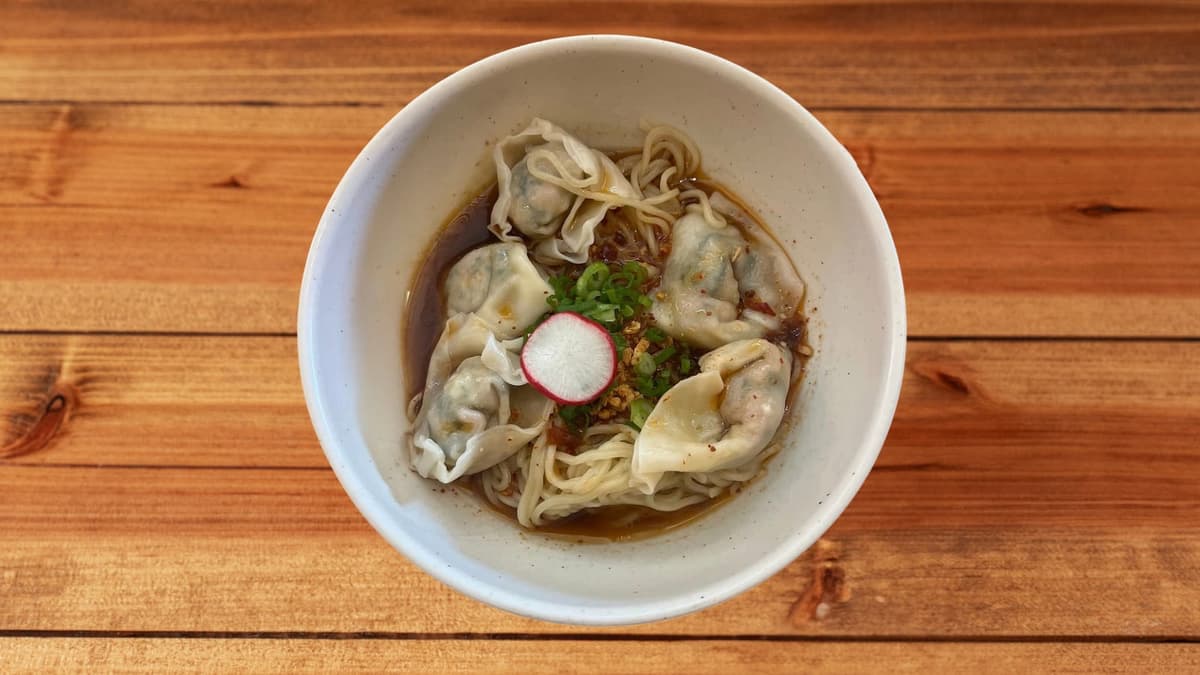 Chicken Mushroom Wonton Spicy Noodles menu item
